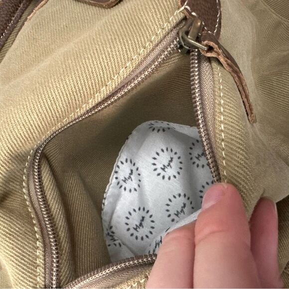 Myra Bag Handmade Exquisite Move Weekender Bag Upcycled NWT One Size - Picture 14 of 16